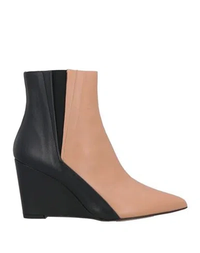 Lagûm Woman Ankle Boots Camel Size 10 Leather In Beige