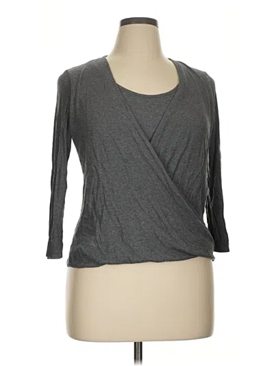 Pre-owned Laila Jayde 3/4 Sleeve T-shirt In Gray