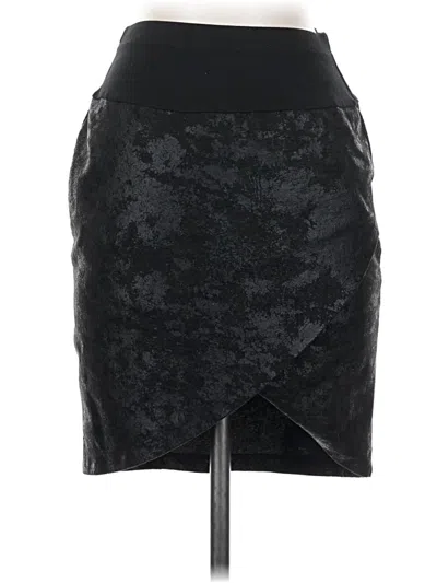 Pre-owned Laila Jayde Faux Leather Skirt In Black