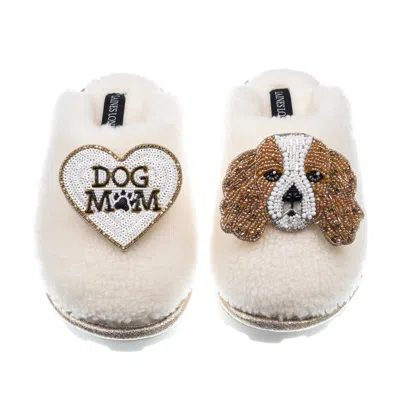 Laines London White Teddy Closed Toe Slippers With Lady The Cavalier & Dog Mum / Mom Brooches - Cream