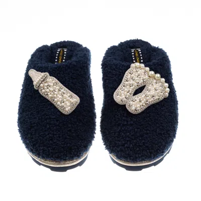 Laines London Women's Blue Teddy Closed Toe Slippers With Pearl New Baby Brooches - Navy