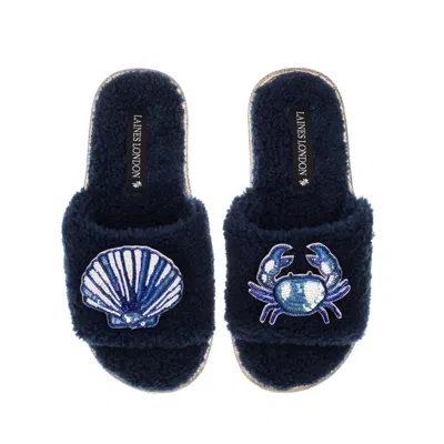 Laines London Women's Blue Teddy Toweling Slipper Slider With Mediterranean Shell & Crab Brooches - Navy
