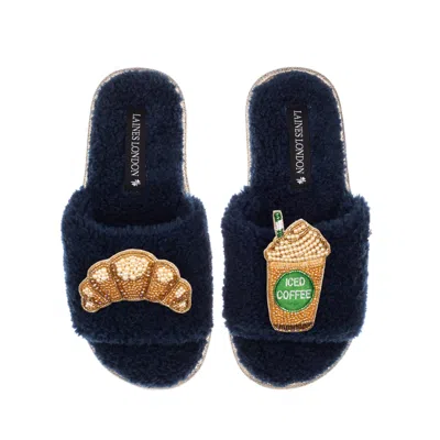 Laines London Women's Blue Teddy Toweling Slipper Sliders With Iced Coffee & Croissant Brooches - Navy