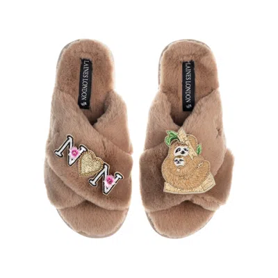 Laines London Women's Brown Classic Laines Mother's Day Slippers With Sloth Baby & Nan Brooches - Toffee