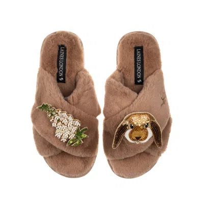 Laines London Women's Brown Classic Laines Slippers With Bunny & White Foxglove Flowers Brooches - Toffee