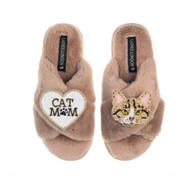 Laines London Women's Brown Classic Laines Slippers With Cat Mum / Mom & Tabby Cat Brooches - Toffee