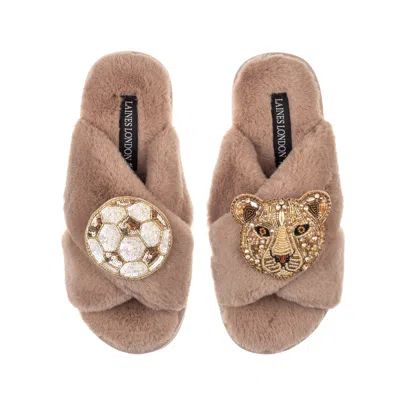 Laines London Women's Brown Classic Laines Slippers With Football & Lioness Brooches - Toffee