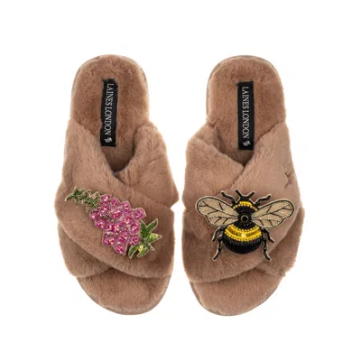 Laines London Women's Brown Classic Laines Slippers With Honey Bee & Pink Foxglove Flowers Brooches - Toffee