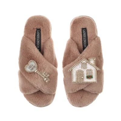 Laines London Women's Brown Classic Laines Slippers With New Home Brooches - Toffee