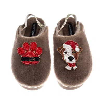 Laines London Women's Brown / Gold / Neutrals Flatform Cloud Slippers With Christmas Jack Russell & Paw Brooches -
