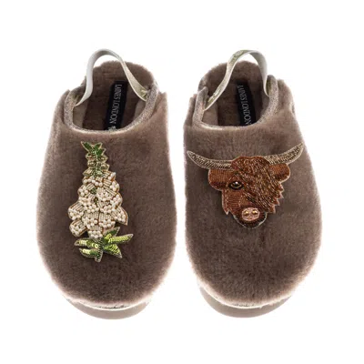 Laines London Women's Brown / Gold / Neutrals Flatform Cloud Slippers With Highland Cow & White Foxglove Flower Br In Multi