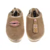 Laines London Women's Brown / Gold / Neutrals Flatform Cloud Slippers With Pink Lips & Lipstick Brooches - Toffee In Multi