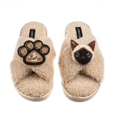 Laines London Women's Brown / Neutrals Boucle Slippers With Paw & Siamese Cat Brooches - Oatmeal