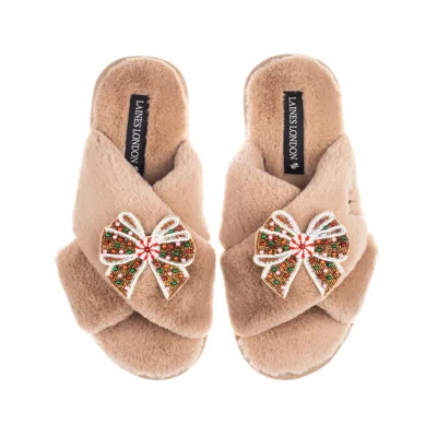 Laines London Women's Brown / Neutrals Classic Laines Slippers With Christmas Gingerbread Bows Brooches - Toffee
