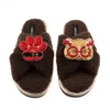 Laines London Women's Brown / Neutrals Laines Neutral Boucle Slippers With Christmas Golden British Shorthair Cat  In Brown