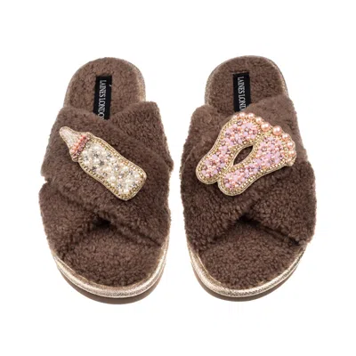 Laines London Women's Brown / Neutrals Laines Neutral Boucle Slippers With Pink New Baby Girl Brooches - Mink
