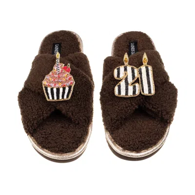Laines London Women's Brown / Neutrals Laines Neutral Boucle Slippers With Stripe 21st Birthday & Cake Brooches - 