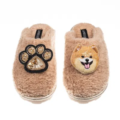 Laines London Women's Brown / Neutrals Teddy Closed Toe Slippers With Teddy The Pomeranian & Paw Brooches - Toffee