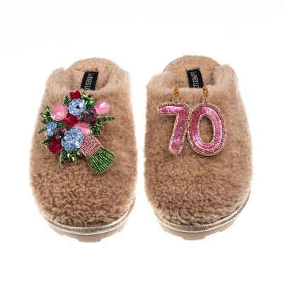 Laines London Women's Brown Teddy Closed Toe Slippers With 70th Birthday & Flowers Brooches  Toffee