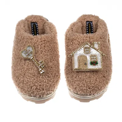 Laines London Women's Brown Teddy Towelling Closed Toe Slippers With New Home Brooches - Toffee