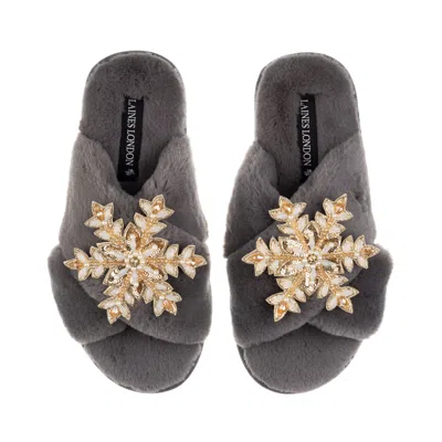 Laines London Women's Classic Laines Christmas Collection Slippers With Double Cream & Gold Snowflake Brooches - G In Gray