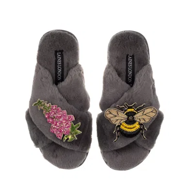 Laines London Women's Classic Laines Slippers With Honey Bee & Pink Foxglove Flowers Brooches - Grey