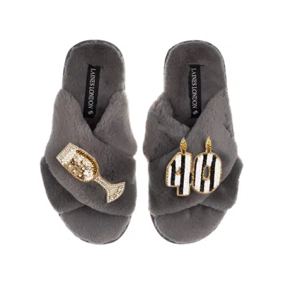 Laines London Women's Classic Laines Slippers With Stripe 40th Birthday & Glass Of Champagne Brooches - Grey