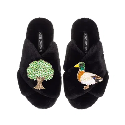 Laines London Women's Classic Laines Slippers With White Oak Tree & Duck Brooches - Black
