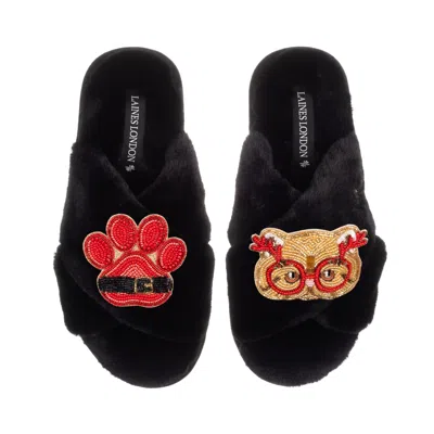 Laines London Women's Classic Slippers With Christmas Golden British Shorthair Cat & Paw Brooches - Black