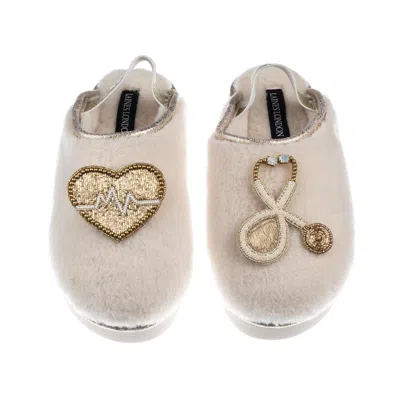Laines London Women's Gold / Neutrals / White Flatform Cloud Slippers With Doctor Brooches - Cream