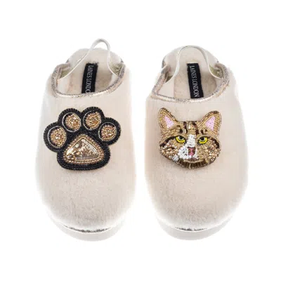 Laines London Women's Gold / Neutrals / White Flatform Cloud Slippers With Ginger Tabby Cat & Paw Brooches - Cream