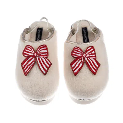 Laines London Women's Gold / Neutrals / White Flatform Cloud Slippers With Red Stripe Bow Brooches - Cream