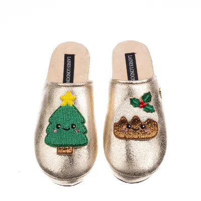 Laines London Women's Gold Softie Slippers With Christmas Lovable Pudding & Tree Brooches