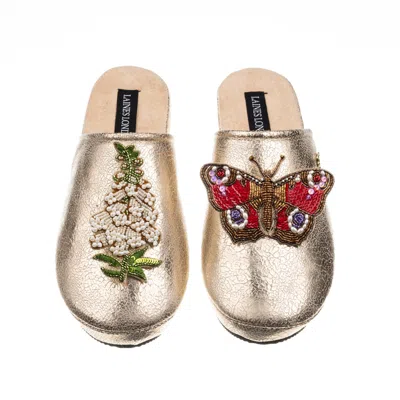Laines London Women's  Gold Softie Slipper With White Foxglove Flowers & Butterfly Brooch