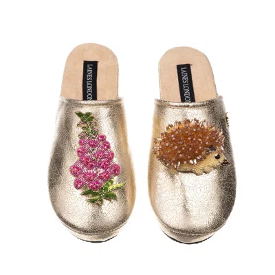 Laines London Women's  Gold Softie Slippers With Hedgehog & Pink Foxglove Brooches