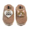 Laines London Women's Neutrals / Brown Teddy Closed Toe Slippers With Tabby Cat & Cat Mum / Mom Brooches - Toffee In Brown
