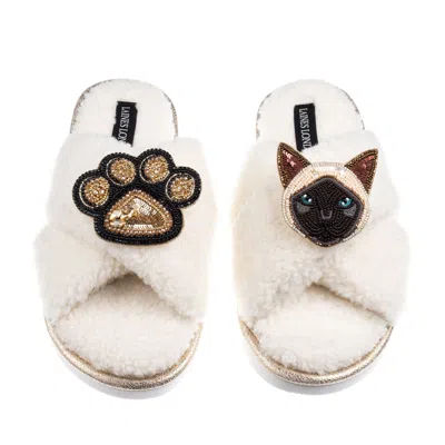 Laines London Women's Neutrals / White Boucle Slippers With Paw & Siamese Cat Brooches - Cream