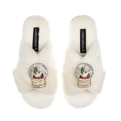Laines London Women's Neutrals / White Classic Laines Slippers Christmas Collection With Double Snow Globe Brooche