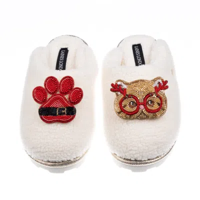 Laines London Women's Neutrals / White Teddy Closed Toe Slippers With Christmas Golden British Shorthair Cat & Paw