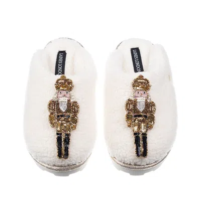 Laines London Women's Neutrals / White Teddy Closed Toe Slippers With Double Gold Grand Nutcrackers Brooches - Cre