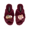 Laines London Women's Red Classic Slippers With Christmas Laines Lovable Yule Log & Hot Chocolate Brooches - Limit In Brown