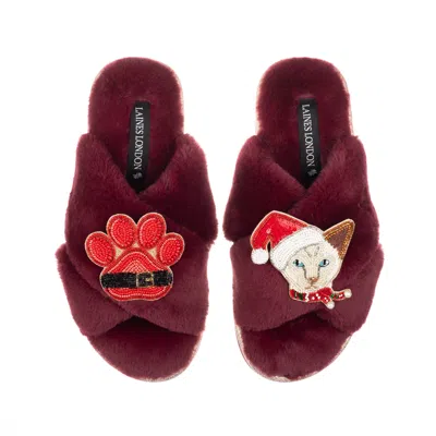 Laines London Women's Red Classic Slippers With Christmas White Siamese Cat & Paw Brooches - Limited Edition Burgu In Multi