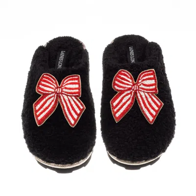 Laines London Women's Teddy Closed Toe Slippers With Red Stripe Bow Brooches - Black