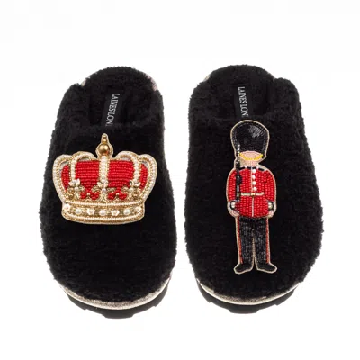 Laines London Women's Teddy Closed Toe Slippers With Royal Crown & Grenadier Guard Brooches - Black