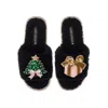 Laines London Women's Teddy Towelling Slipper Sliders With Christmas Tree & Gift Brooches - Black In Black