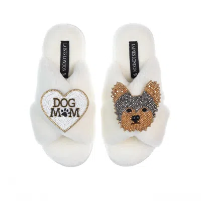 Laines London Women's White Classic Laines Slippers With Minnie Yorkie & Dog Mum / Mom Brooches - Cream