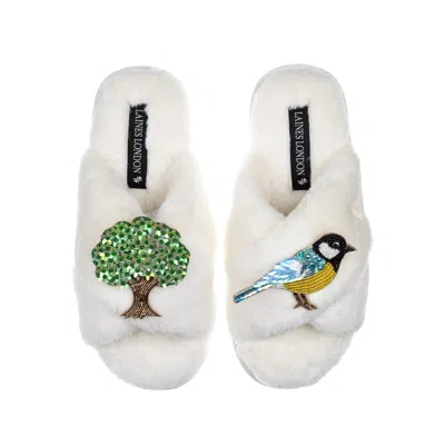Laines London Women's White Classic Laines Slippers With Oak Tree & Blue Tit Brooches - Cream