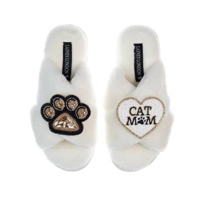 Laines London Women's White Classic Laines Slippers With Paw & Cat Mum / Mom Brooches - Cream