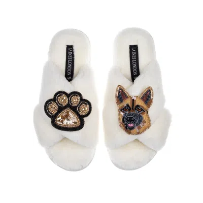 Laines London Women's White Classic Laines Slippers With Roxy The German Shepherd & Paw Brooches - Cream