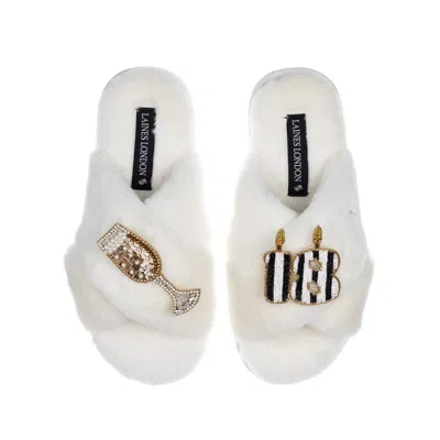 Laines London Women's White Classic Laines Slippers With Stripe 18th Birthday & Glass Of Champagne Brooches - Crea
